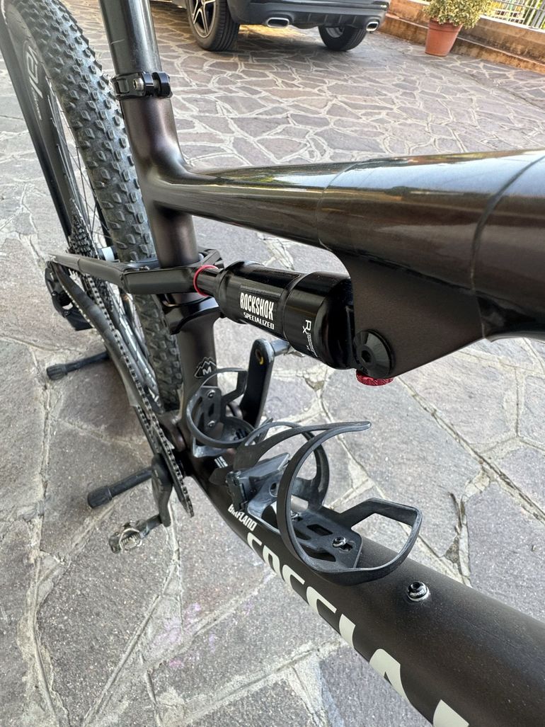 Used Specialized Epic Pro 2022 2022 Mountainbike, Black, 29 — image 15 of 33