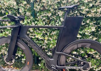 Used Specialized S-Works Shiv Disc 2022 2022 Road & Gravel — image 6 of 8