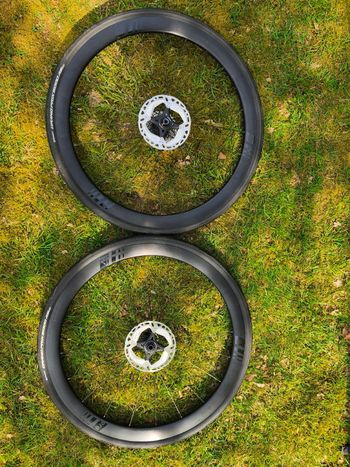 Used Canyon Grail CF SLX 8 Di2 2024 2024 Road & Gravel, Schwarz — image 7 of 7