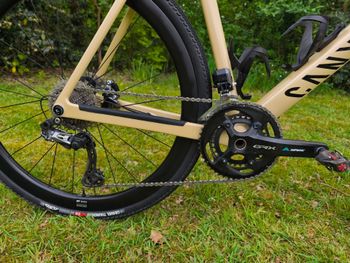 Used Canyon Grail CF SLX 8 Di2 2024 2024 Road & Gravel, Schwarz — image 2 of 7