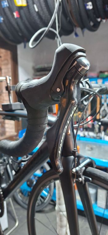 Used Specialized Men's Tarmac Comp 2018 2018 Road & Gravel, Schwarz — image 5 of 7