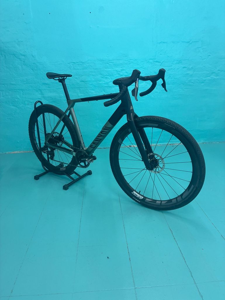 Used Canyon Grail CF SLX 8 AXS 2024 2024 Road & Gravel, Grün — image 2 of 6
