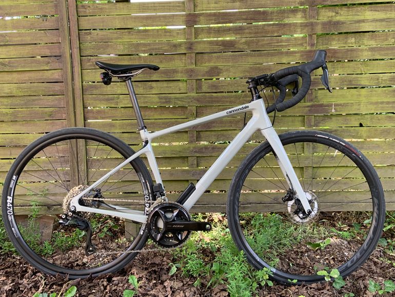 Used Cannondale Synapse Carbon 2 LE 2023 2023 Road & Gravel, Light Gray — image 1 of 9