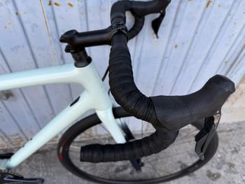 Used Specialized Aethos Expert 2021 2021 Road & Gravel — image 5 of 6