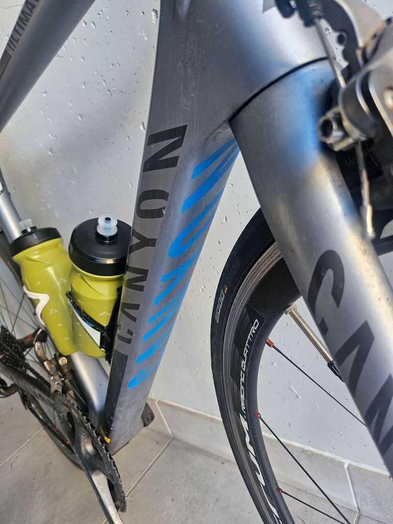 Used Canyon Ultimate CF SL 8.0 2019 2019 Road & Gravel — image 7 of 10