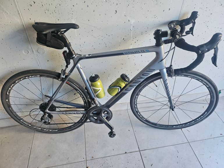 Used Canyon Ultimate CF SL 8.0 2019 2019 Road & Gravel — image 1 of 10