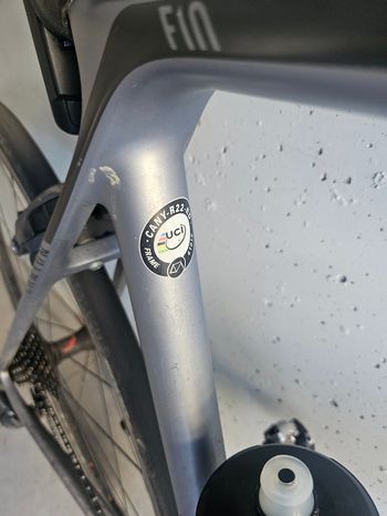 Used Canyon Ultimate CF SL 8.0 2019 2019 Road & Gravel — image 6 of 10