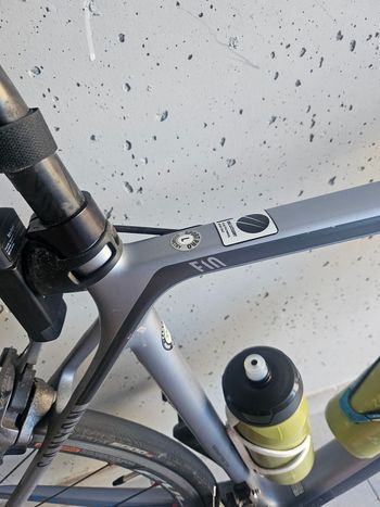 Used Canyon Ultimate CF SL 8.0 2019 2019 Road & Gravel — image 5 of 10