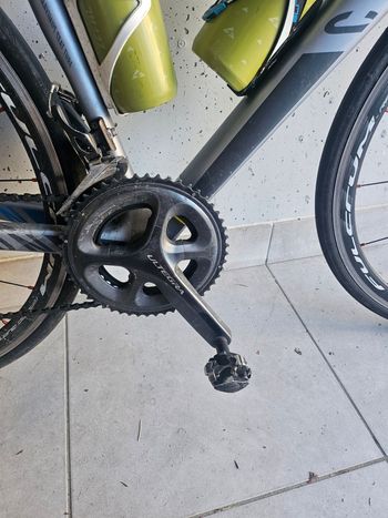 Used Canyon Ultimate CF SL 8.0 2019 2019 Road & Gravel — image 2 of 10