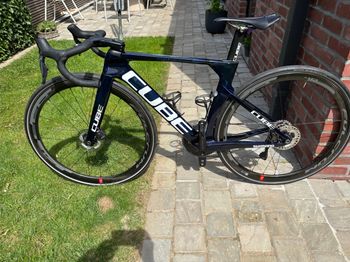 Used CUBE Litening AERO C68x 2024 Road & Gravel, Blu — image 9 of 12