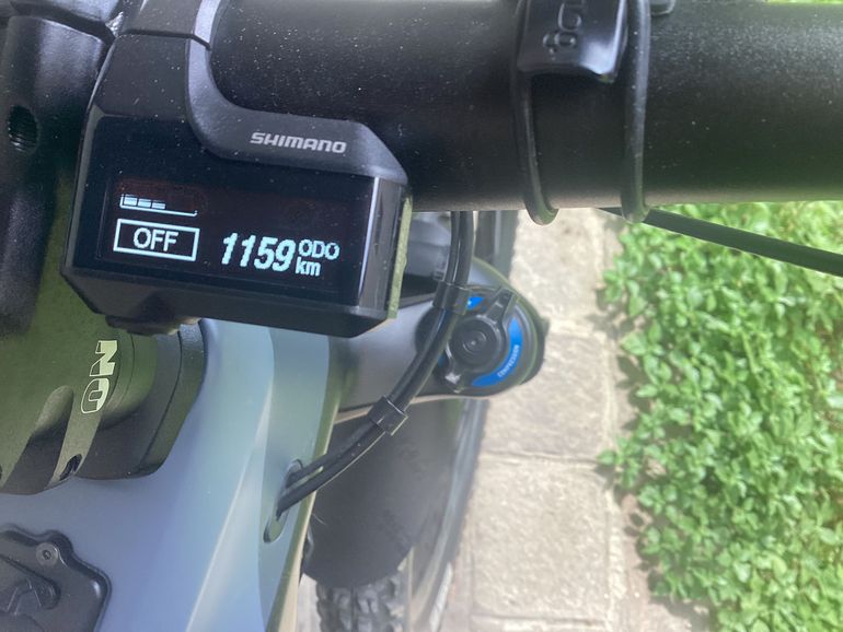 Used Canyon Spectral:ON CF 6 2021 2021 Mountainbike, Light Gray, 29, 27.5 — image 2 of 7