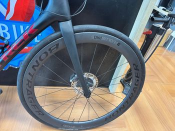 Used Trek Émonda SLR 7 Disc 2020 2020 Road & Gravel — image 17 of 30