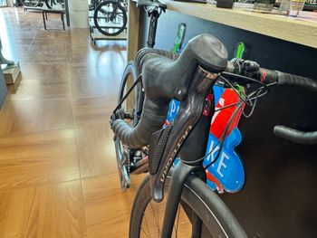 Used Trek Émonda SLR 7 Disc 2020 2020 Road & Gravel — image 19 of 30
