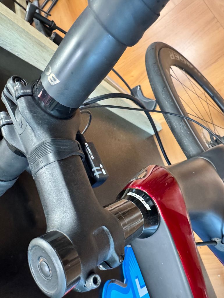 Used Trek Émonda SLR 7 Disc 2020 2020 Road & Gravel — image 8 of 30