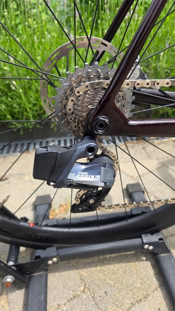 Used Orbea ORCA M21eTEAM PWR 2024 2024 Road & Gravel — image 8 of 17