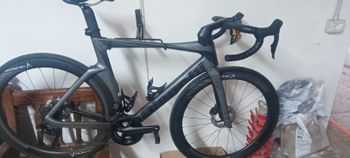 Used Bianchi Oltre Comp Ultegra Di2 2024 2024 Road & Gravel, Grigio chiaro — image 2 of 5