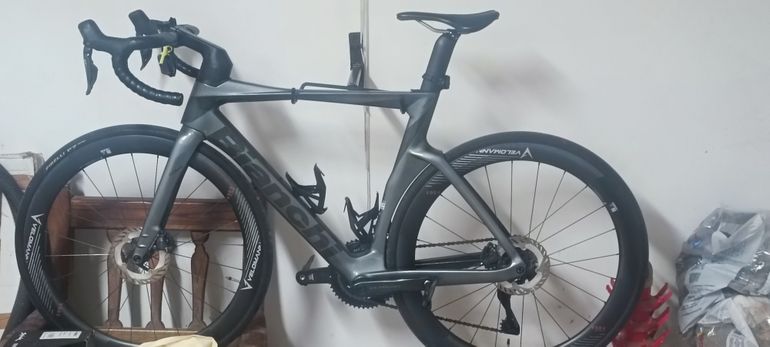 Used Bianchi Oltre Comp Ultegra Di2 2024 2024 Road & Gravel, Grigio chiaro — image 4 of 5