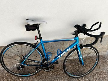 Used Trek 1.2 H2 Compact 2014 2014 Road & Gravel, Blue — image 1 of 3