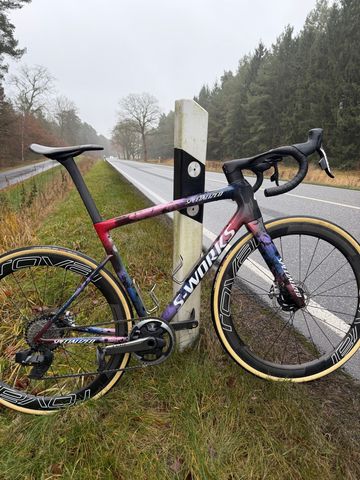 Brugt Specialized Tarmac SL8 Custom SRAM Red eTap AXS 2026 Road & Gravel — billede 5 af 7