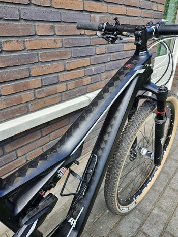 Used CUBE AMS 100 C:68 RACE 29 2021 2021 Mountainbike — image 4 of 19