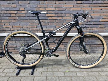 CUBE AMS 100 C:68 RACE 29 2021 2021 MTB usato
