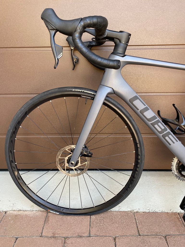 Used CUBE AGREE C:62, PRO 2022 2022 Road & Gravel, Grigio chiaro — image 2 of 13