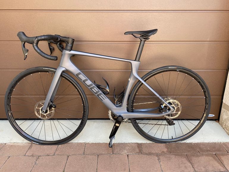 Used CUBE AGREE C:62, PRO 2022 2022 Road & Gravel, Grigio chiaro — image 1 of 13