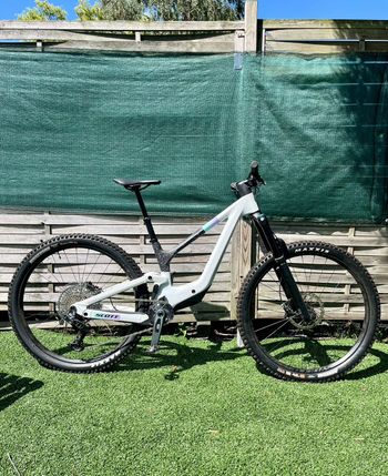 Used Scott Contessa Ransom 910 2024 2024 Mountainbike — image 2 of 20