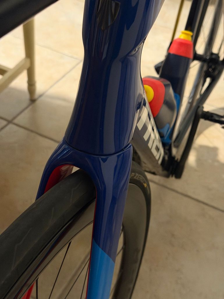Used Trek Madone SLR 7 AXS Gen 8 2025 2025 Road & Gravel, Black — image 18 of 23