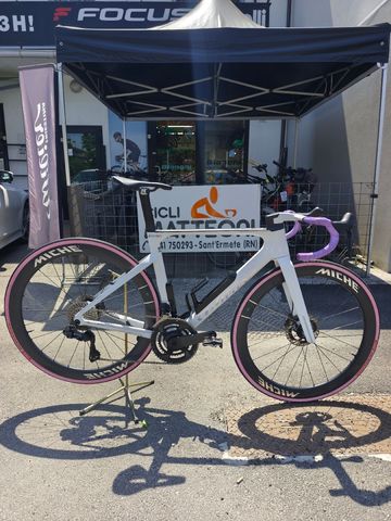 Wilier Filante SLR ID2 SHIMANO DURA ACE Di2 R9270 + POWERMETER 2025 2025 Road & Gravel usato