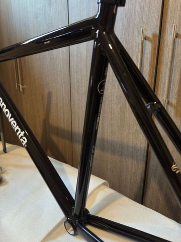 Używany Dosnoventa Custom Frameset 2020 Road & Gravel — zdjęcie 6 z 17