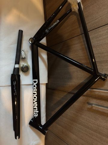 Używany Dosnoventa Custom Frameset 2020 Road & Gravel — zdjęcie 14 z 17