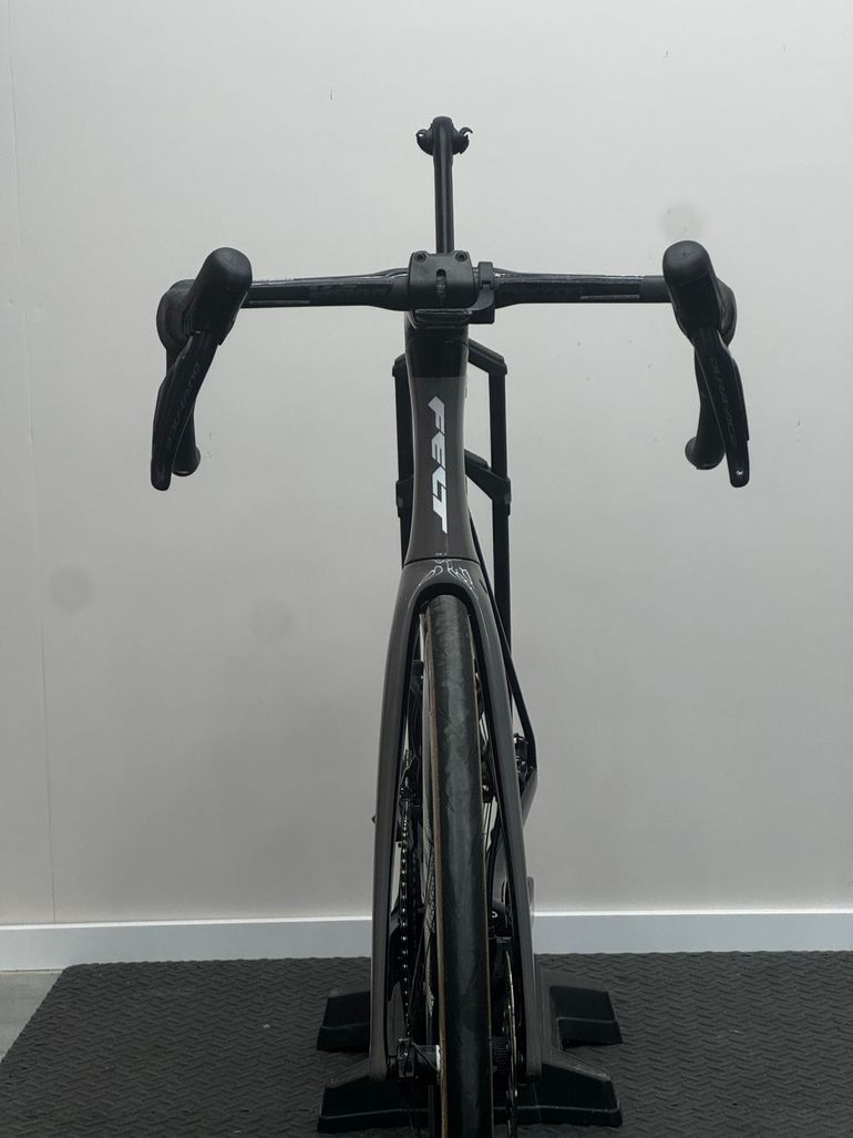 Used Felt AR Advanced Ultegra Di2 2025 2025 Road & Gravel, Light Gray — image 10 of 11