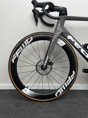 Used Felt AR Advanced Ultegra Di2 2025 2025 Road & Gravel, Light Gray — image 8 of 11