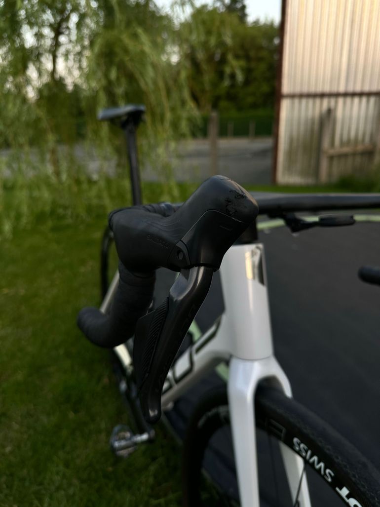 Used Superior X-ROAD Team Issue Di2 2024 2024 Road & Gravel, White — image 16 of 17