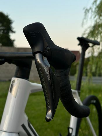 Used Superior X-ROAD Team Issue Di2 2024 2024 Road & Gravel, White — image 17 of 17