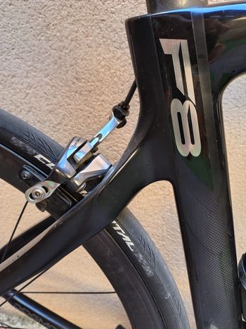 Used Pinarello Dogma Shimano Dura Ace Di2 2017 Road & Gravel, Black — image 3 of 4