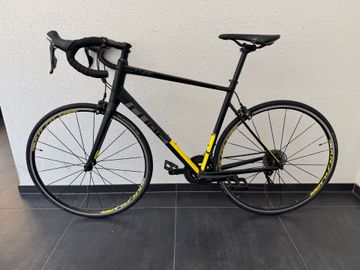 Used CUBE ATTAIN SL 2017 2017 Road & Gravel, Black — image 2 of 11