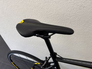 Used CUBE ATTAIN SL 2017 2017 Road & Gravel, Black — image 9 of 11