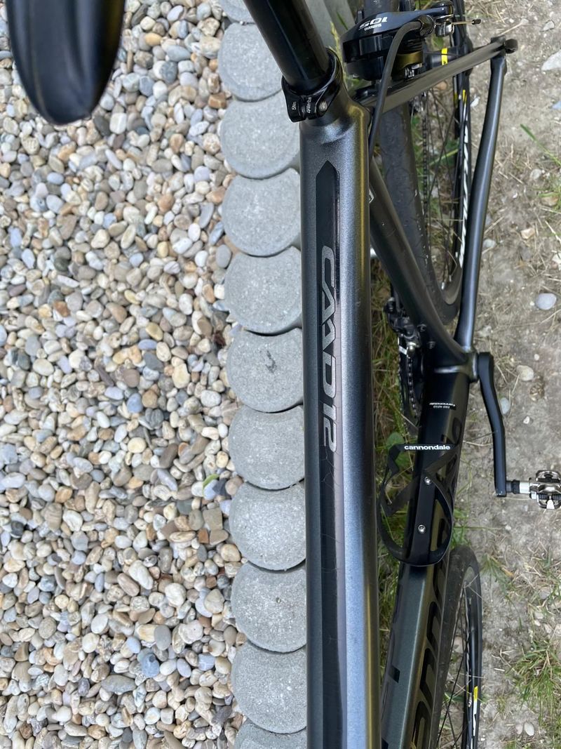 Used Cannondale CAAD12 105 2018 2018 Road & Gravel, Light Gray — image 15 of 29