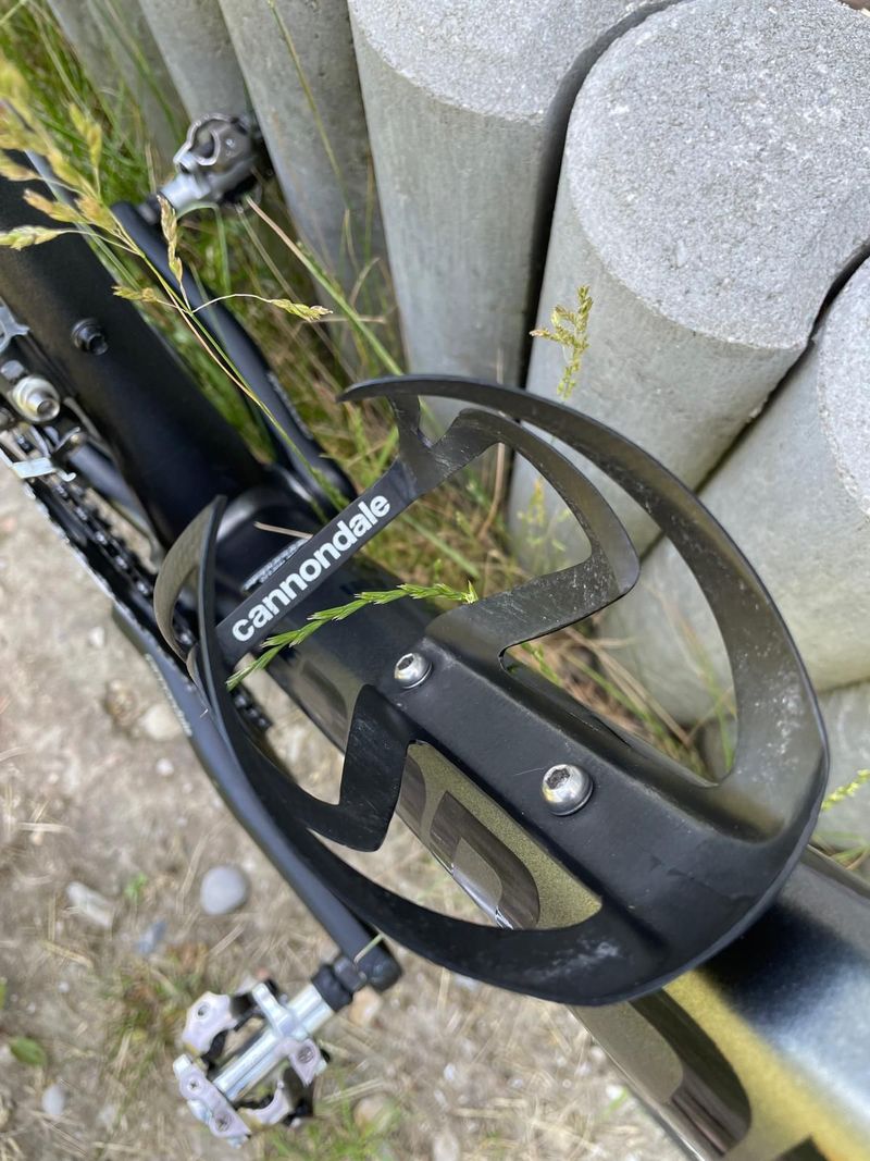 Used Cannondale CAAD12 105 2018 2018 Road & Gravel, Light Gray — image 3 of 29