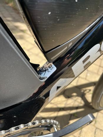 Used Argon 18 E-117 Tri Disc Shimano 105 Di2 Black 2025 Road & Gravel, Black — image 3 of 7