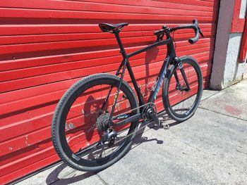 Used Bombtrack Hook EXT-C 2020 2020 Road & Gravel, Black — image 4 of 5
