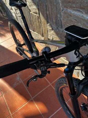 Used Scott Spark RC Comp 2025 2025 Mountainbike — image 6 of 7