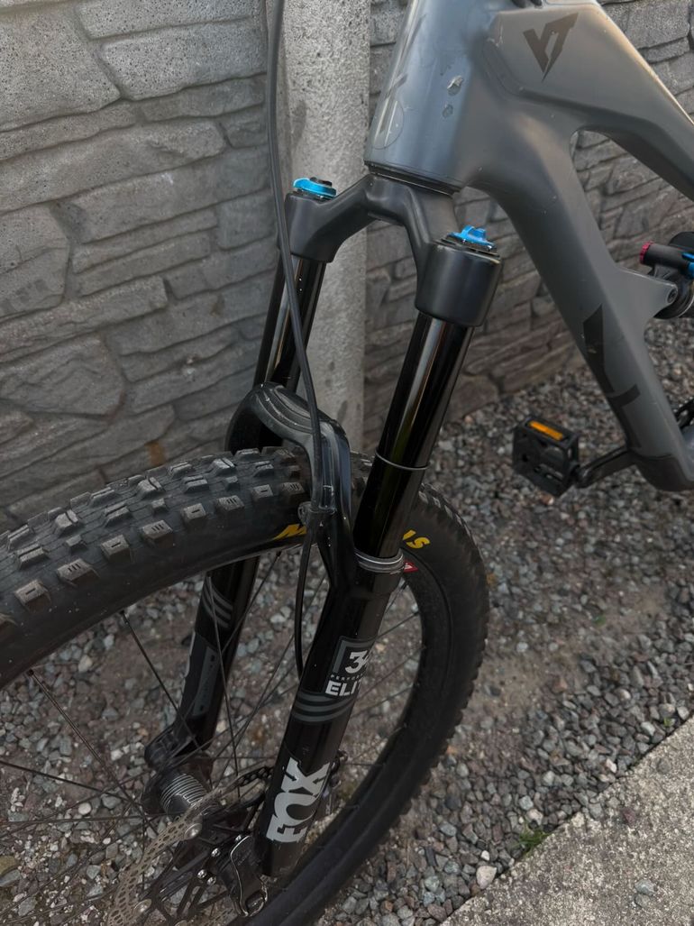 Used YT Industries JEFFSY 27 CF Comp 2019 2019 Mountainbike, Light Gray, 27.5 (650B) — image 12 of 12