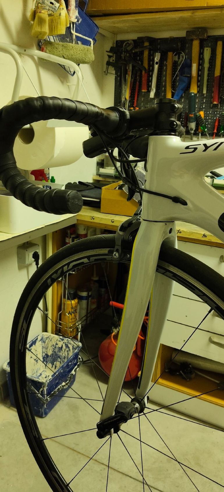 Used Cannondale Synapse Shimano Ultegra 2014 Road & Gravel — image 8 of 11
