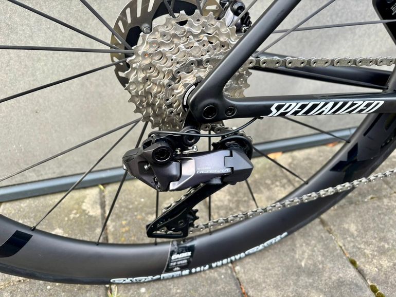 Used Specialized Tarmac Shimano Ultegra Di2 2025 Road & Gravel — image 5 of 6