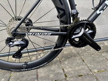 Used Specialized Tarmac Shimano Ultegra Di2 2025 Road & Gravel — image 6 of 6