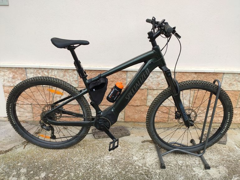 Used Specialized Turbo Tero 3.0 2023 2023 Mountainbike — image 1 of 4