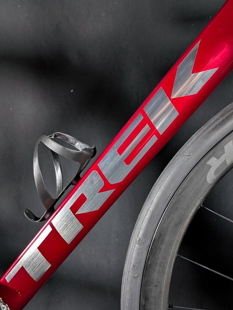 Used Trek Émonda SLR 7 2021 2021 Road & Gravel, Rosso — image 8 of 19